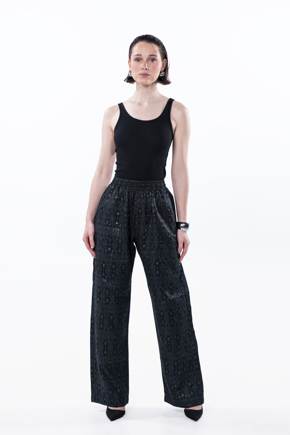 Nuit d’Hiver Black